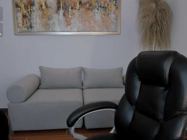 ValeriaRoldan live cam on BongaCams