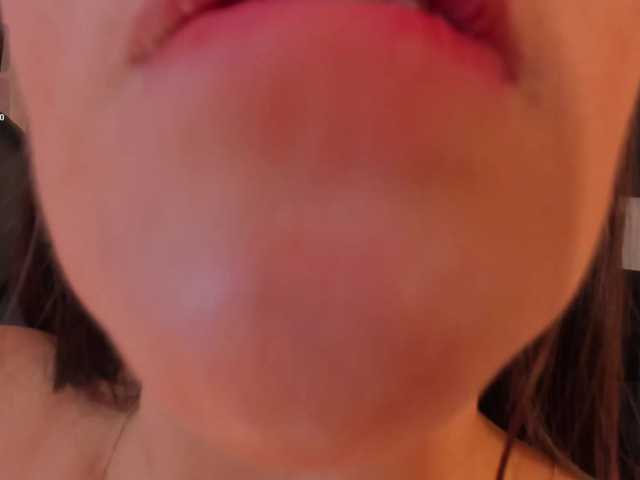 ValeriaRoldan live cam on BongaCams