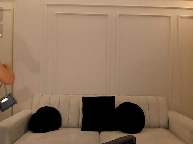 ValeriaRoldan live cam on BongaCams