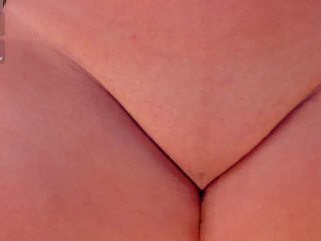 ValeriaRoldan — live female cam