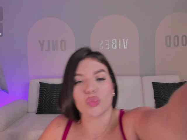 ValeriaRoldan Live Webcam on BongaCams