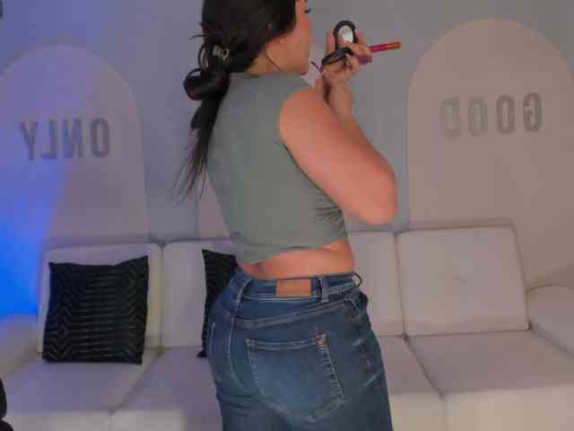 ValeriaRoldan webcam