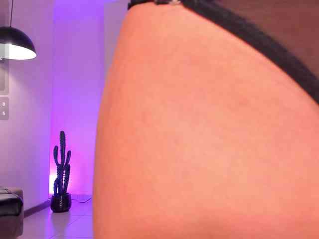 ValeriaRoldan webcam
