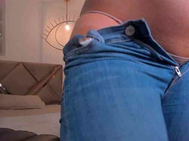 ValeriaRoldan webcam
