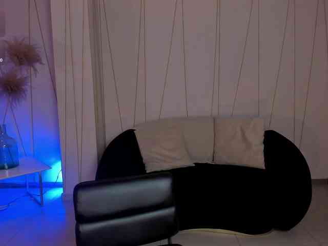 ValeriaRoldan webcam