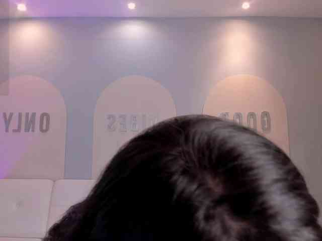 ValeriaRoldan webcam