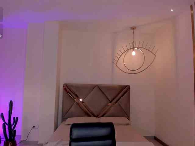 ValeriaRoldan webcam