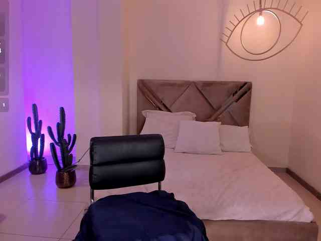 ValeriaRoldan webcam