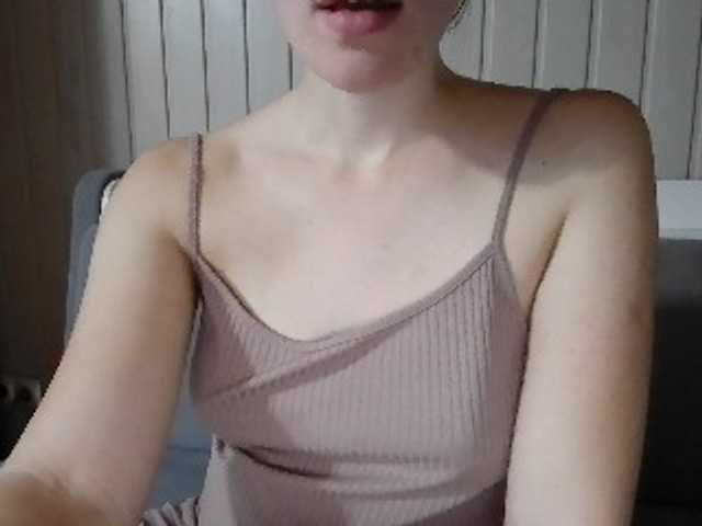GerdaLaShy live cam on BongaCams