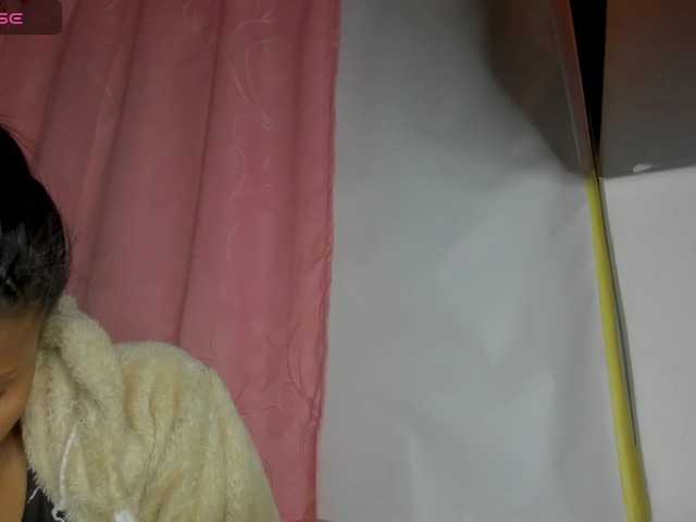 nentia-horny live cam on BongaCams