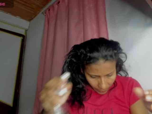 nenita-horny webcam