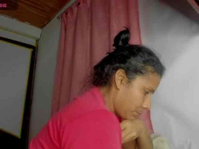 nentia-horny