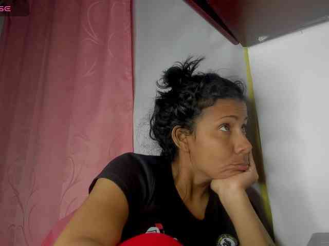 nenita-horny webcam