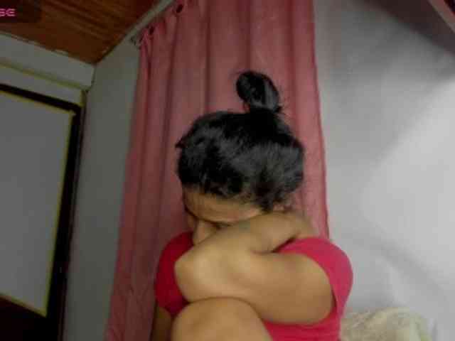 nenita-horny webcam