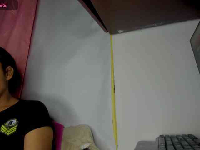 nenita-horny webcam