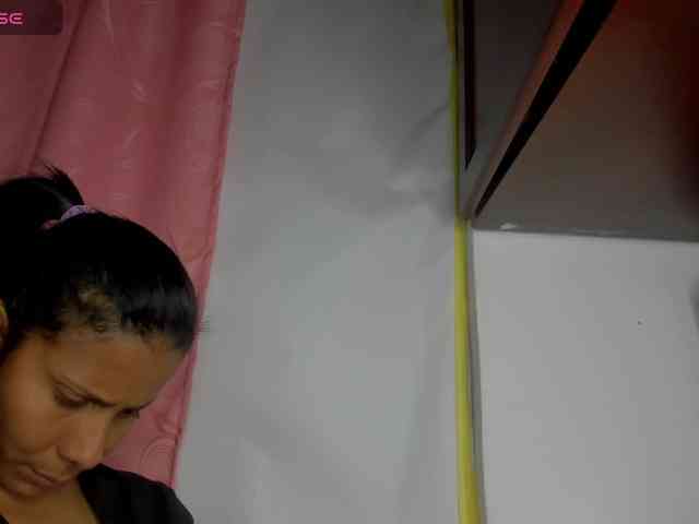 nenita-horny webcam