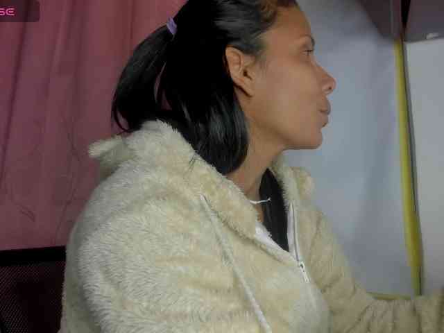nenita-horny webcam