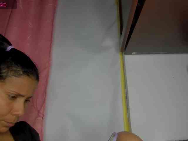 nenita-horny webcam