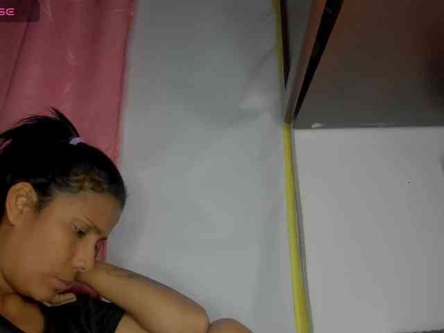 nenita-horny webcam