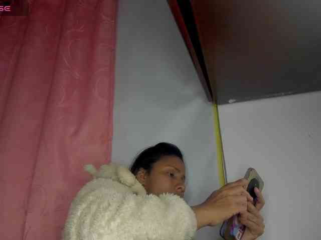 nenita-horny webcam