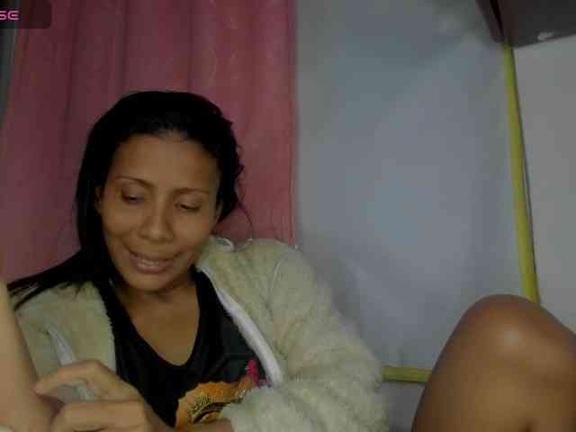 nenita-horny webcam