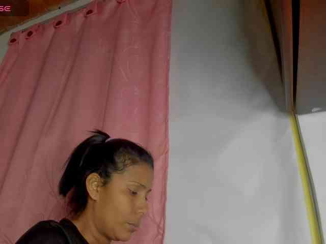 nenita-horny webcam