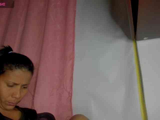 nenita-horny webcam