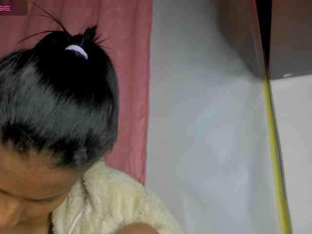 nenita-horny webcam