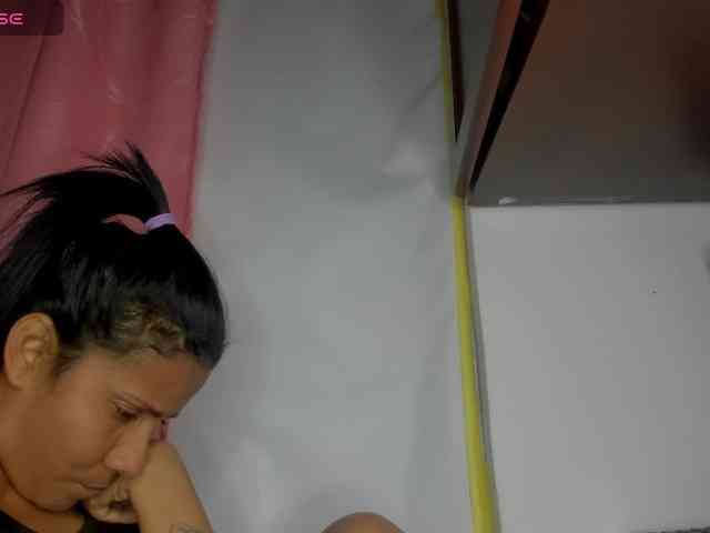 nenita-horny webcam