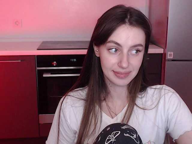 Lilijily live cam