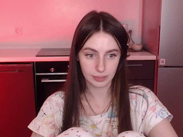 Lilijily live webcam show