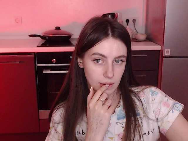 Lilijily live webcam show