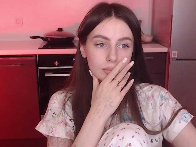 Lilijily live webcam show