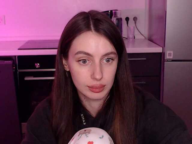 Lilijily live cam preview