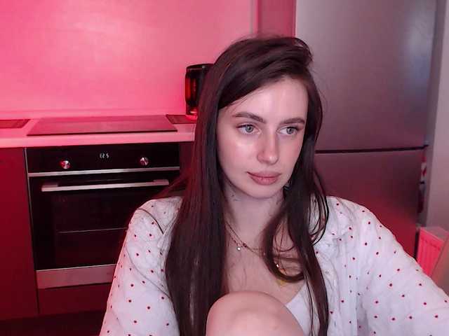 Lilijily's BongaCams show and profile