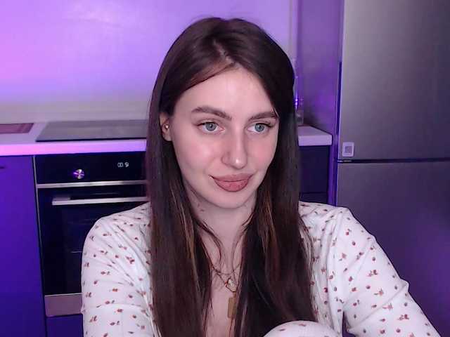 Lilijily's BongaCams show and profile