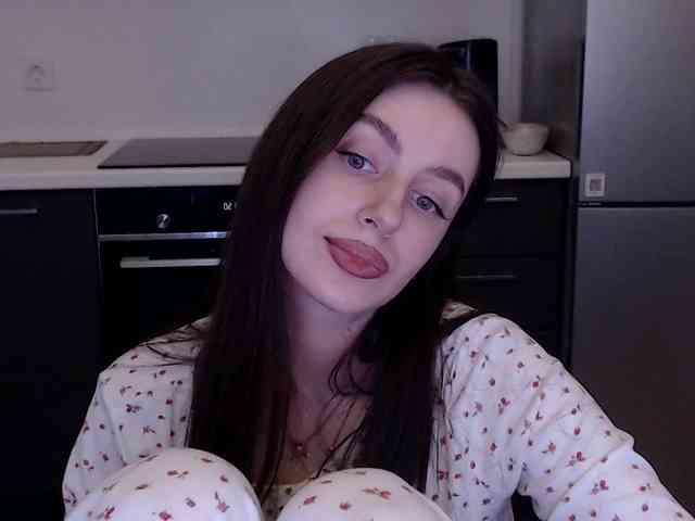 Lilijily Live Webcam on BongaCams