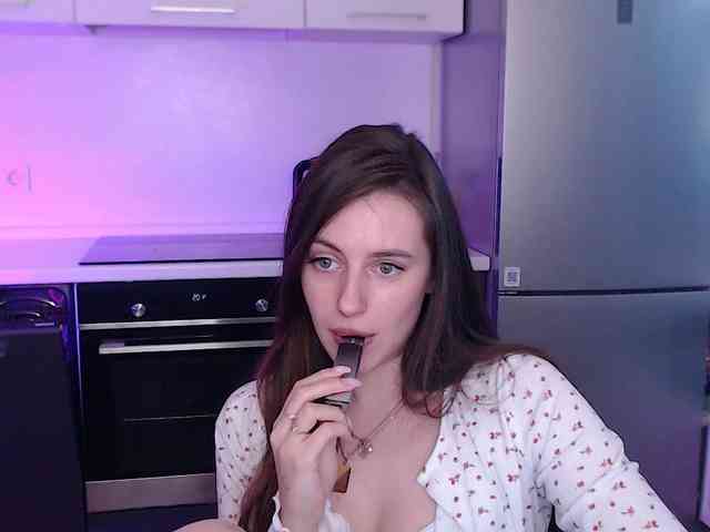 Lilijily webcam