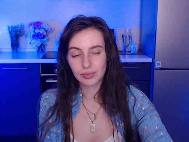 Lilijily webcam