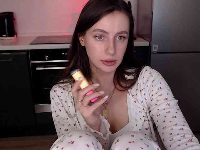 Lilijily webcam