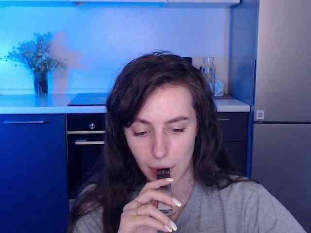 Lilijily webcam