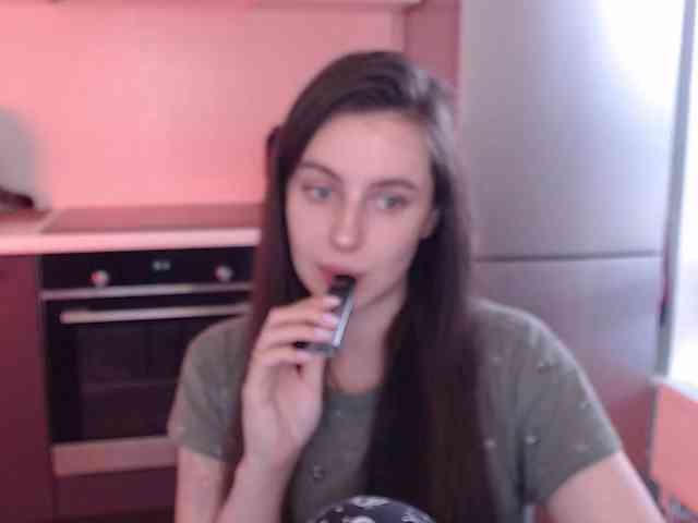 Lilijily webcam