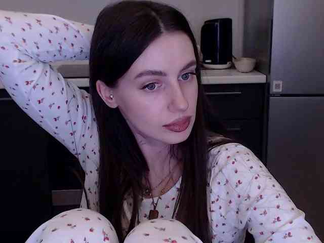 Lilijily - Girl 