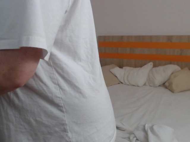 ElizabethRaegan Live Cam on BongaCams