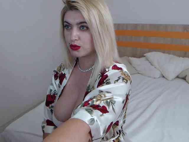 ElizabethRaegan webcam
