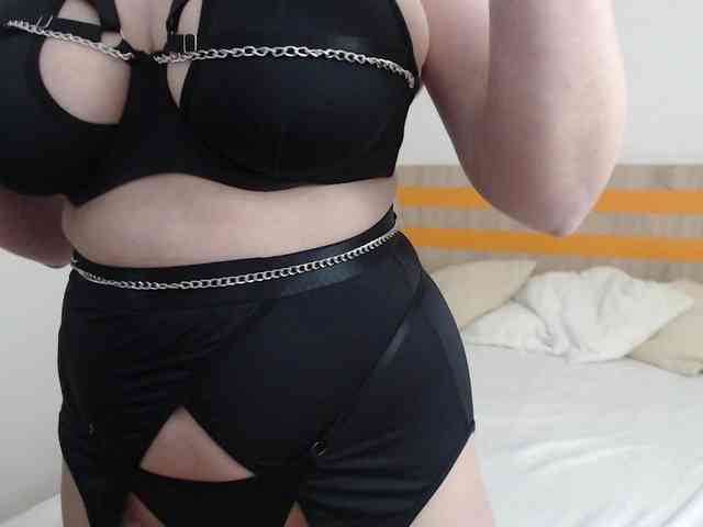 ElizabethRaegan webcam