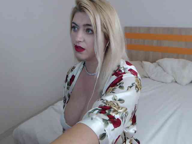 ElizabethRaegan webcam