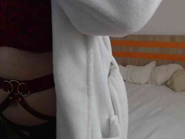ElizabethRaegan webcam