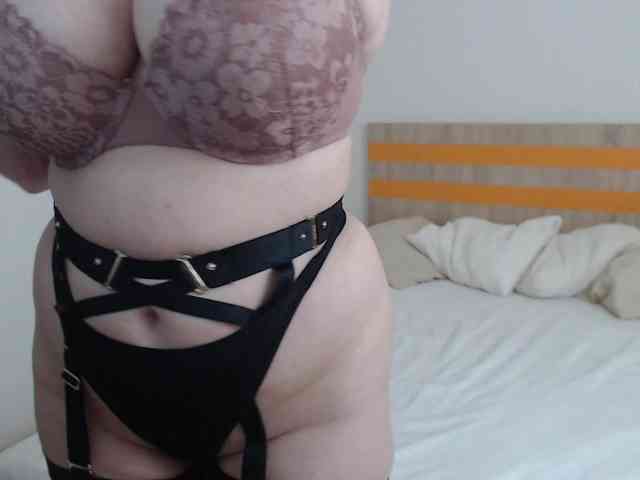 ElizabethRaegan webcam