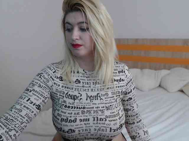 ElizabethRaegan webcam